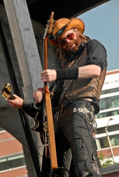 14287120675_8f17b2344b_b