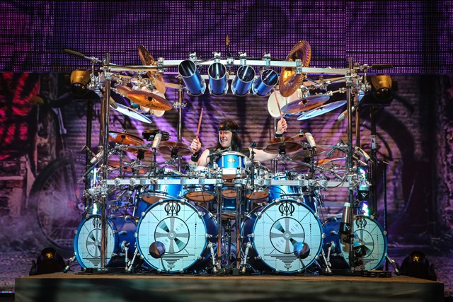mangini-opener.jpg