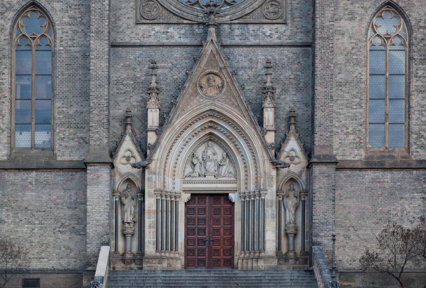 old_castle_door_by_steadyman1_daw2aj1-fullview