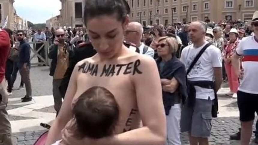 Femen a San Pietro-4