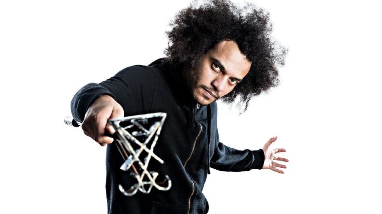 zeal-ardor-1517914764.05.2560x1440-1024x576