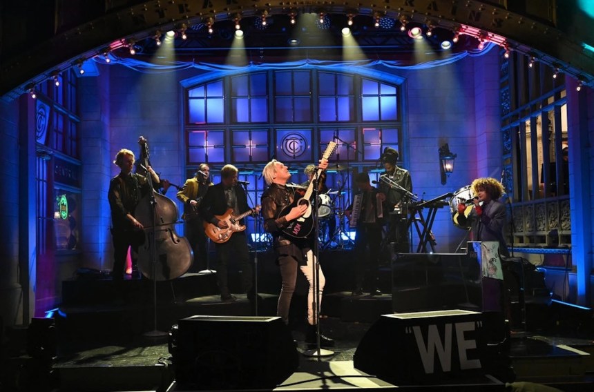 arcade-fire-snl-05072022-billboard-1548